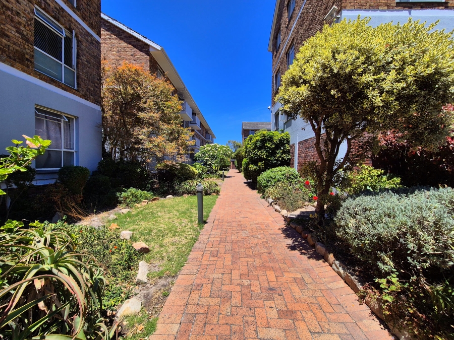 3 Bedroom Property for Sale in Claremont Western Cape